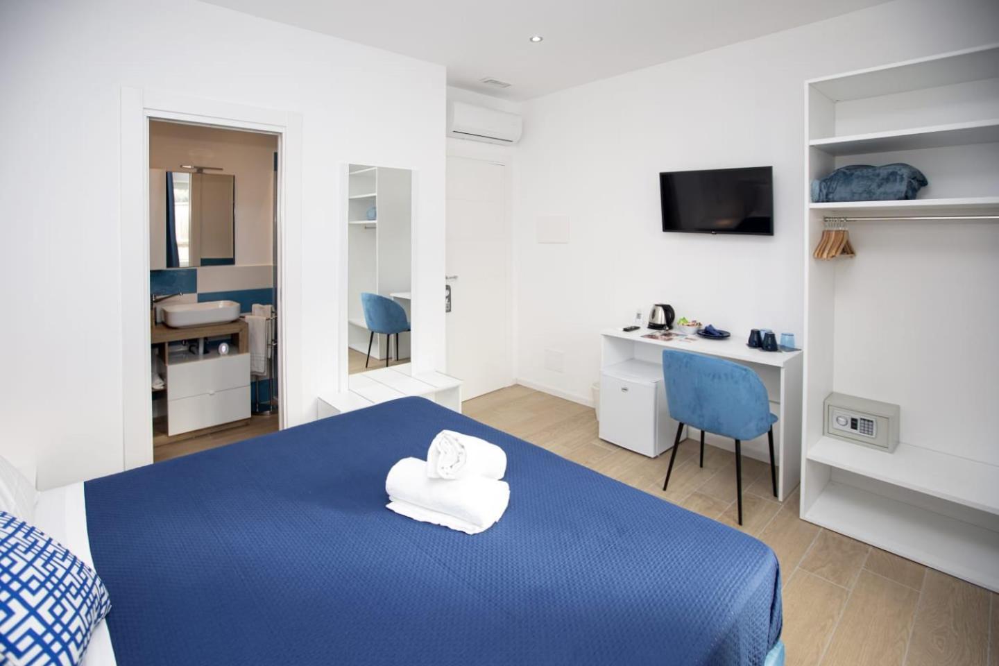 Byo Home Sorrento Room photo